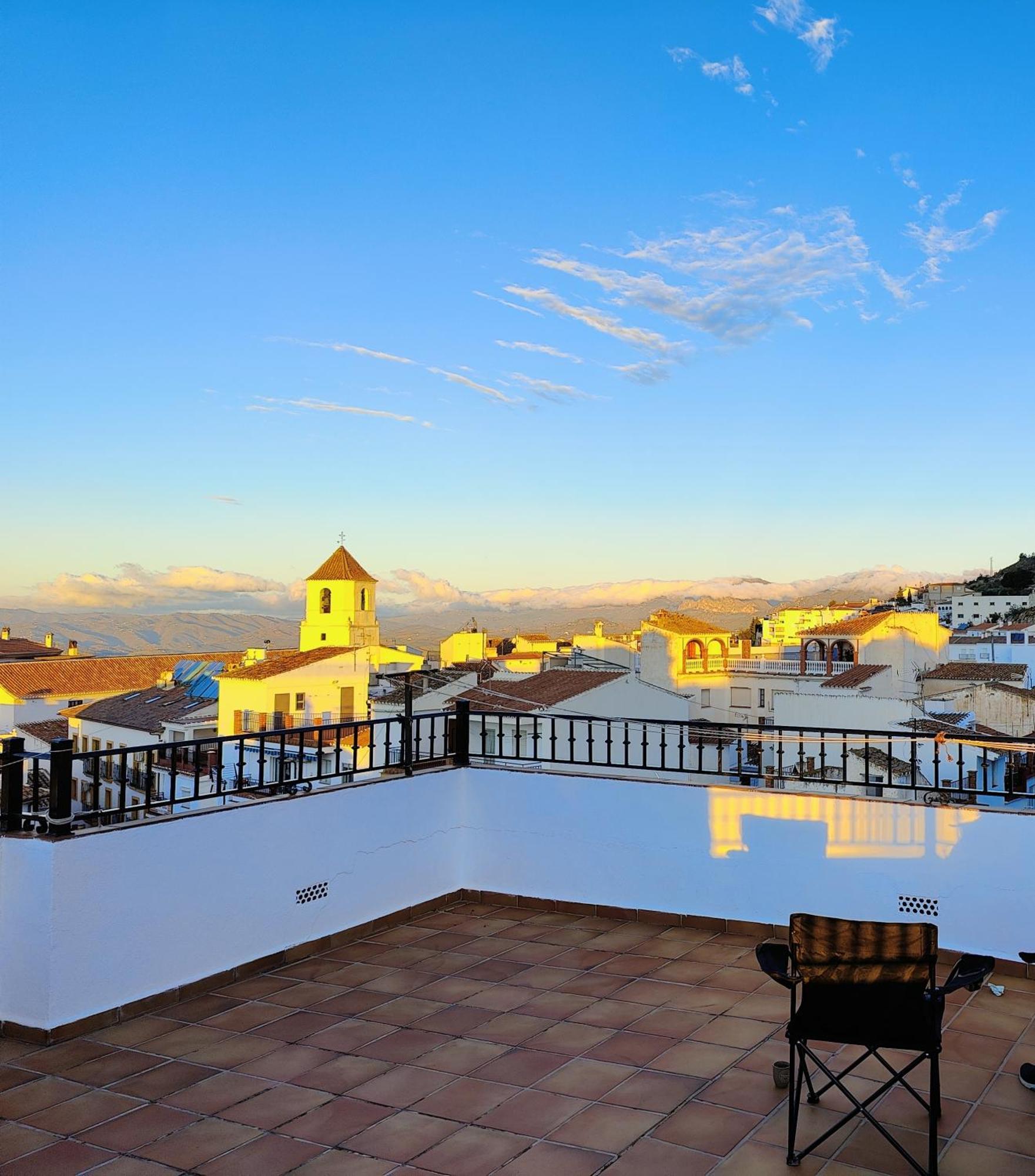 Modern, Bright And Comfortable Apartment With Shared Roof Terrace Canillas de Aceituno Exterior foto